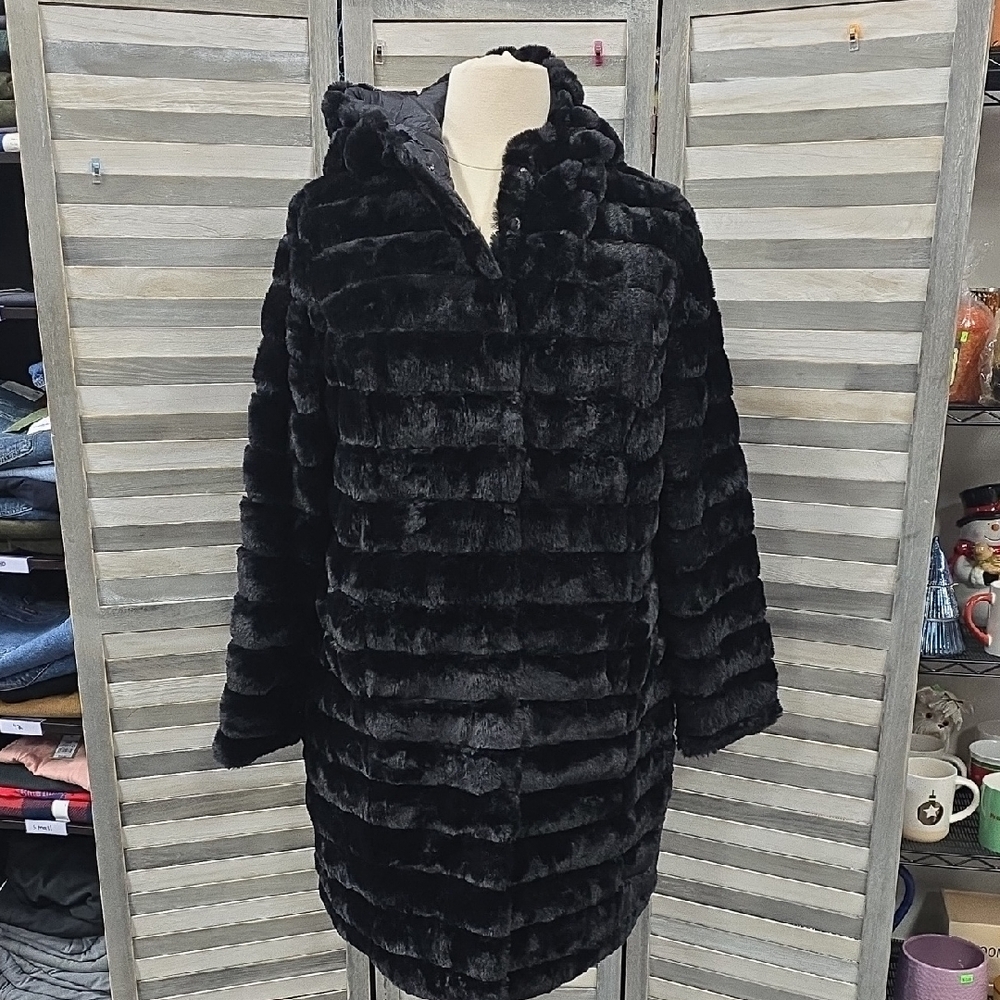 Reversible Faux Fur Puffer Coat Hooded Black Jacket | Time for Me | 1X